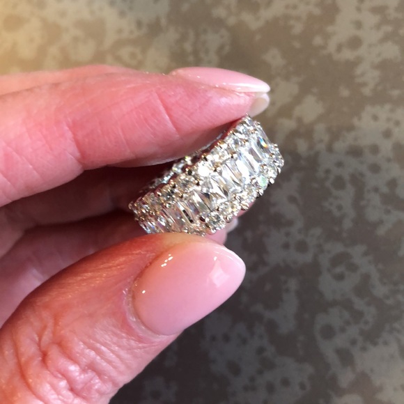 Sterling silver cc eternity band - Picture 7 of 8